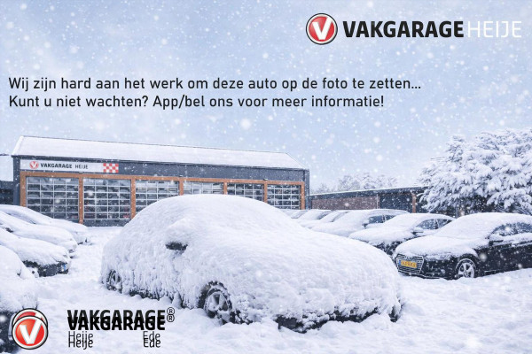 BMW 3-serie 320e Business Edition Plus | Plug-in Hybride | 19 Inch zwarte velgen | Sportstoelen | NL-Auto