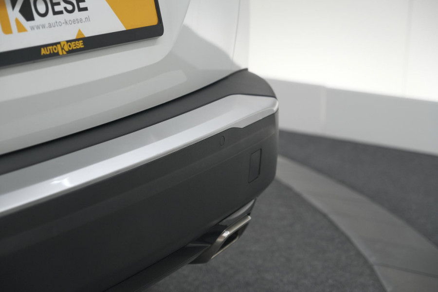 Peugeot 2008 PureTech 130 Allure | Camera | Adaptieve Cruise Control | Stoelverwarming