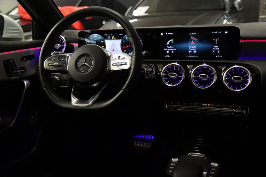 Mercedes-Benz A-Klasse 200 AMG NAP/PANO/KEYLESS/SFEER/MEMORY/VOL