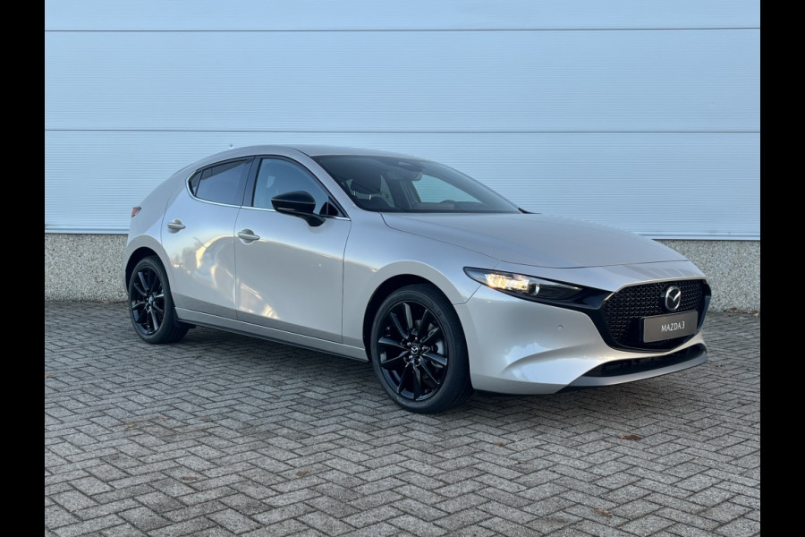 Mazda 3 2.5ltr 140pk, handbak HOMURA