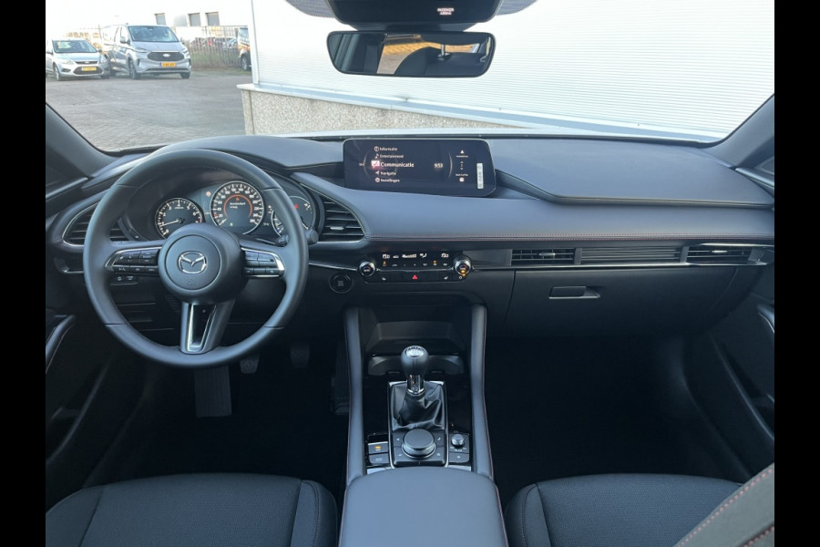 Mazda 3 2.5ltr 140pk, handbak HOMURA