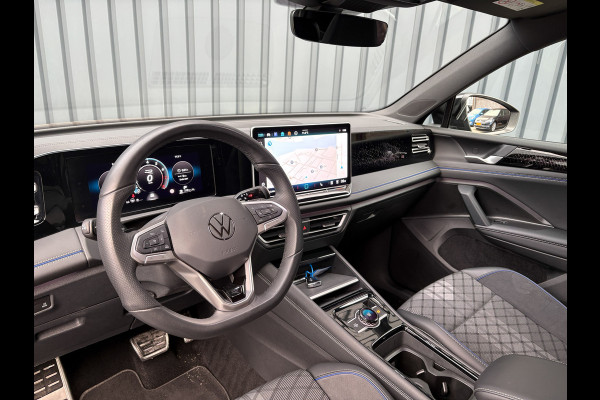 Volkswagen Tiguan 1.5 eTSI R-Line Edition | 360 Camera | 20'' | Black Style | Side Assist | Prijs Rijklaar!!