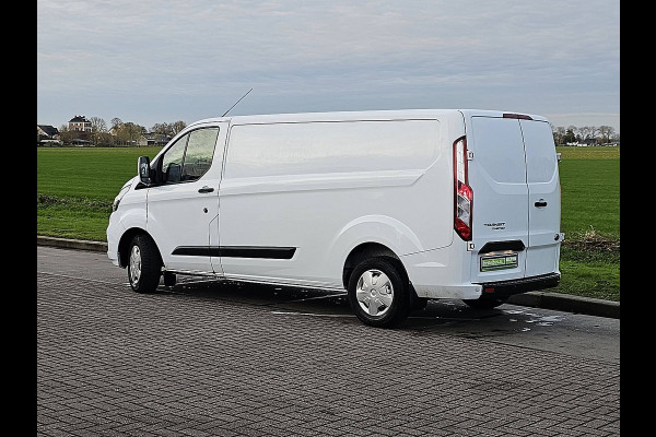 Ford Transit Custom 300 2.0 TDCI L2H1 Navi Airco PDC Cruise Achterdeuren 3 Zits Euro6 105 PK!
