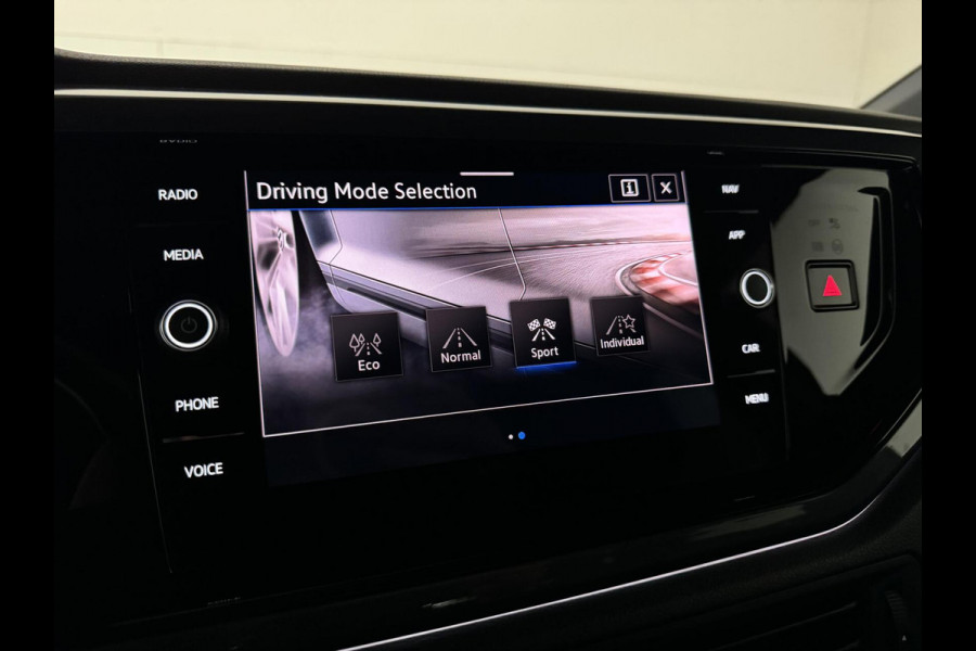 Volkswagen Polo 1.0 TSI 3x R-Line Pano Virtual CarPlay Camera Trekh. NAP