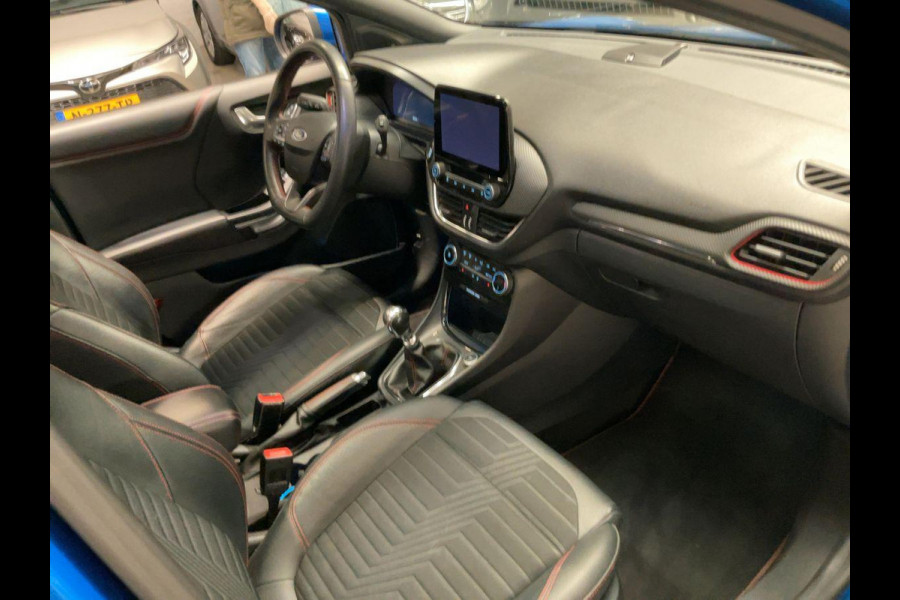 Ford Puma 1.0 EcoBoost Hybrid ST-Line X First Edition WORDT VERWACHT! | Panoramadak | Winter Pack | Adaptive cruise control | Camera | Dodehoeksensoren | Bang&Olufsen