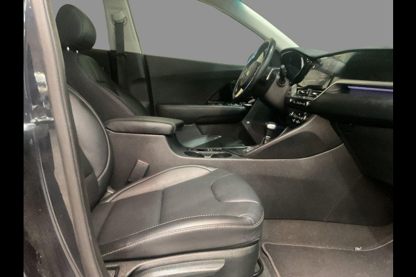 Kia Niro 1.6 GDi PHEV ExecutiveLine | Trekhaak | Leder | Schuifdak | Stoelverwarming/koeling |  Adaptive cruise control | JBL audio | Geheugenstoelen | Camera