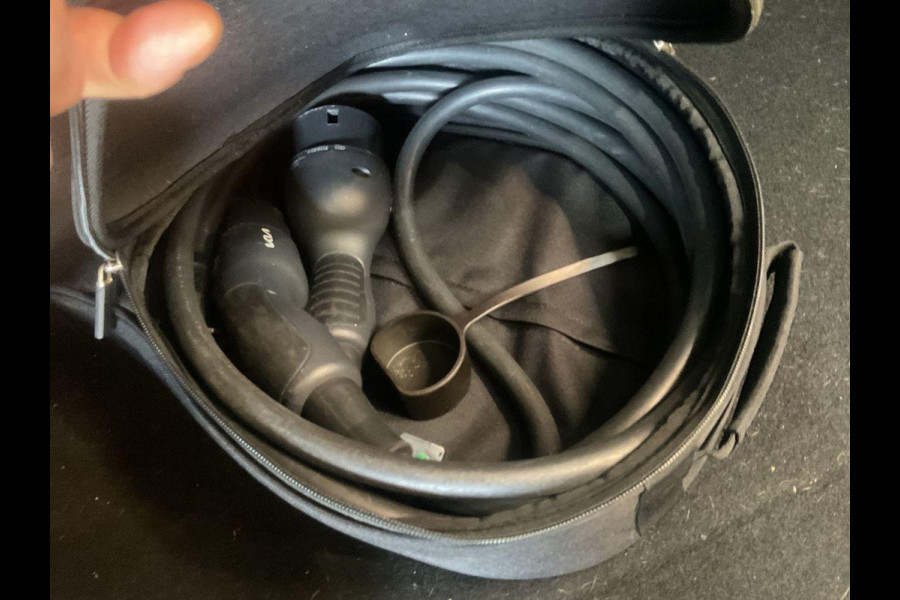 Kia Niro 1.6 GDi PHEV ExecutiveLine | Trekhaak | Leder | Schuifdak | Stoelverwarming/koeling |  Adaptive cruise control | JBL audio | Geheugenstoelen | Camera