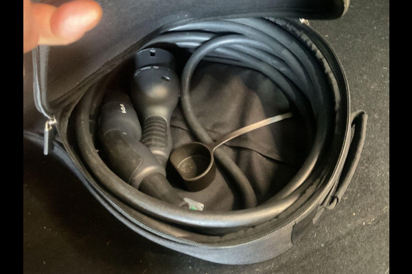 Kia Niro 1.6 GDi PHEV ExecutiveLine | Trekhaak | Leder | Schuifdak | Stoelverwarming/koeling |  Adaptive cruise control | JBL audio | Geheugenstoelen | Camera