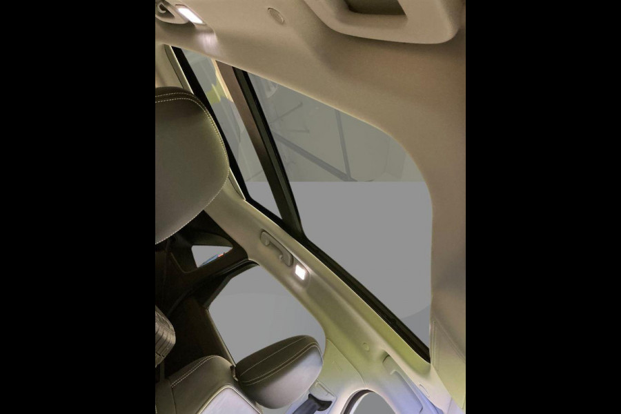 Ford Kuga 2.5 PHEV Vignale 225pk | Weg/Uitklapbare Trekhaak (Elektrisch bedienbaar) | Panoramadak | Adaptive cruise control | Winter Pack | Dodehoeksensoren | Camera | Head up Display