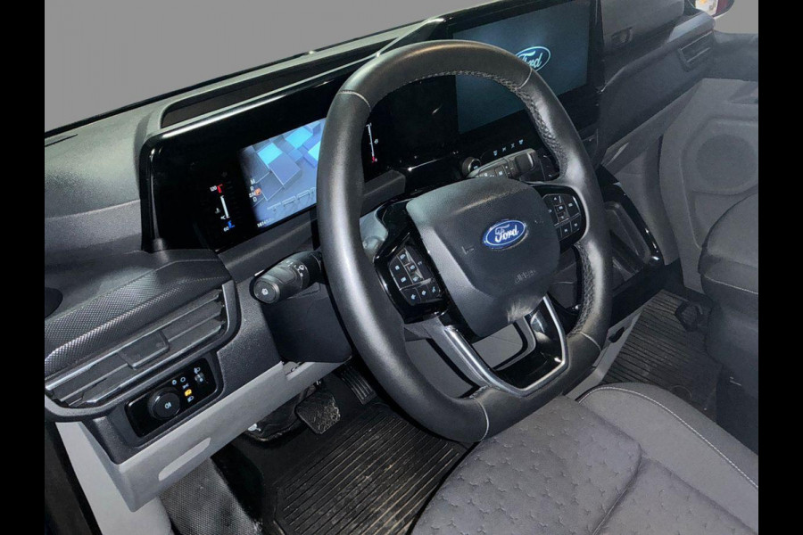 Ford Transit Custom 300 2.0 TDCI L1H1 Limited 170pk Automaat |  Marge Geen BTW | 17 inch | Trekhaak | AGR-stoel |  Stoelverwarming |  Achteruitrijcamera | Houten vloer