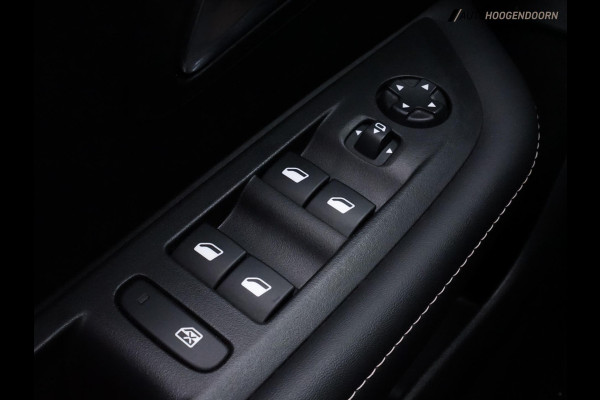 Peugeot 208 1.2 PureTech Allure Deluxe (APPLE CARPLAY,LED,360 CAMERA,DODEHOEK,KEYLESS,ADAPTIVE CRUISE,LM-VELGEN,NIEUWE APK)