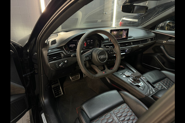 Audi RS4 Avant 2.9 TFSI quattro Ceramic|Pano|HuD|RS Seat|B&O