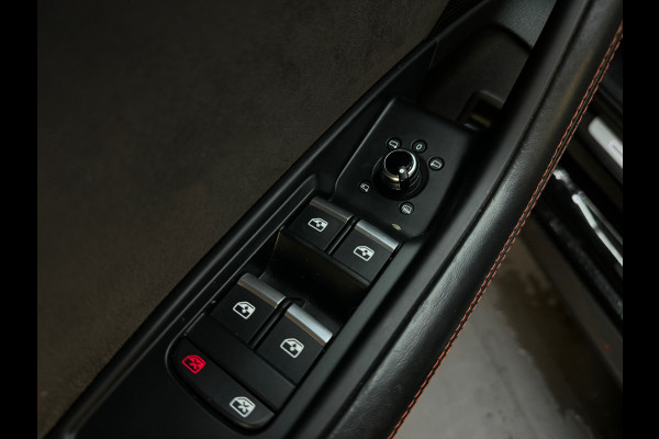 Audi RS4 Avant 2.9 TFSI quattro Ceramic|Pano|HuD|RS Seat|B&O