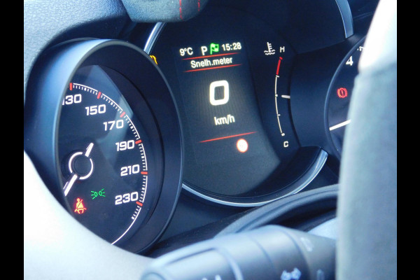 Fiat 500X 1.3 Turbo 150pk Sport Automaat | LED | Navi | 19" | Apple Carplay