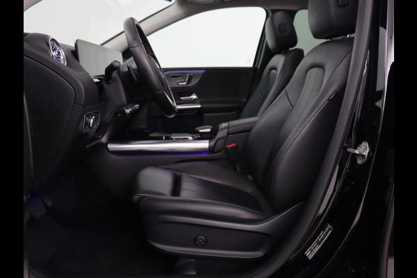 Mercedes-Benz B-Klasse 180 Business Solution Luxury | Panoramadak | Leder | Stoelverwarming | Trekhaak | Memory | Keyless | Sfeerverlichting | Matrix LED | Navigatie | Widescreen