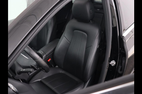 Mercedes-Benz B-Klasse 180 Business Solution Luxury | Panoramadak | Leder | Stoelverwarming | Trekhaak | Memory | Keyless | Sfeerverlichting | Matrix LED | Navigatie | Widescreen