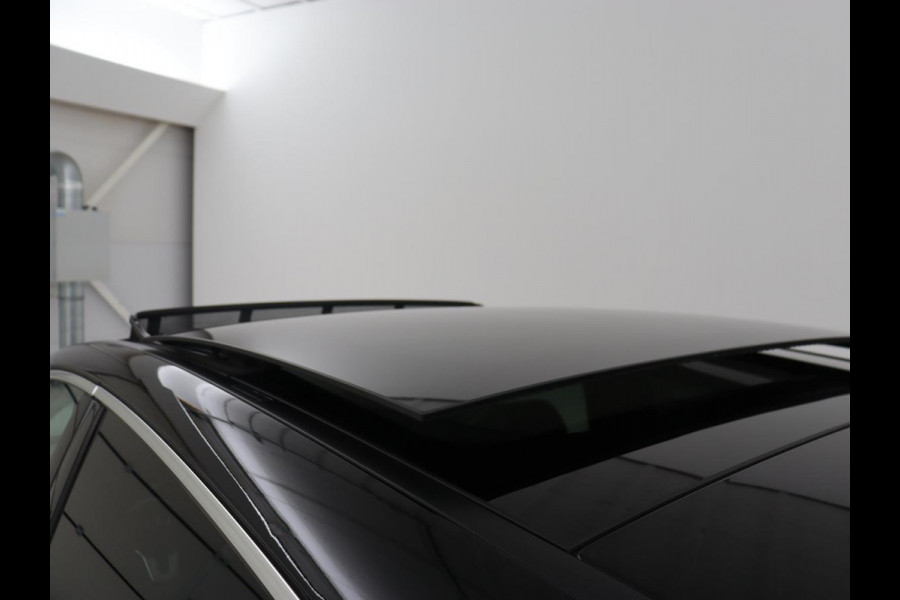 Mercedes-Benz B-Klasse 180 Business Solution Luxury | Panoramadak | Leder | Stoelverwarming | Trekhaak | Memory | Keyless | Sfeerverlichting | Matrix LED | Navigatie | Widescreen