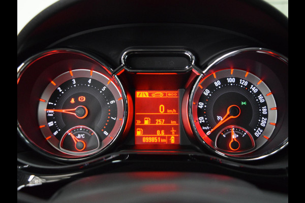 Opel ADAM 1.0 Turbo BlitZ NAVI & CARPLAY | STOEL- EN STUURVERWARMING | AIRCO | PARKEERSENSOREN |