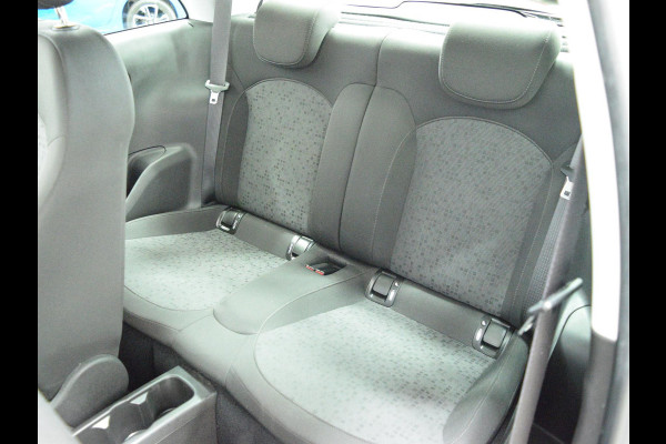 Opel ADAM 1.0 Turbo BlitZ NAVI & CARPLAY | STOEL- EN STUURVERWARMING | AIRCO | PARKEERSENSOREN |