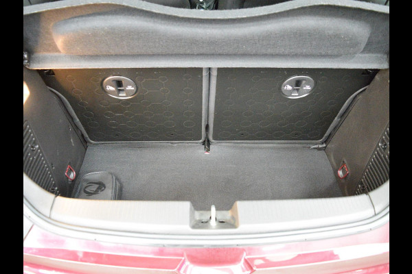 Opel ADAM 1.0 Turbo BlitZ NAVI & CARPLAY | STOEL- EN STUURVERWARMING | AIRCO | PARKEERSENSOREN |