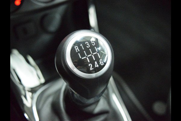 Opel ADAM 1.0 Turbo BlitZ NAVI & CARPLAY | STOEL- EN STUURVERWARMING | AIRCO | PARKEERSENSOREN |