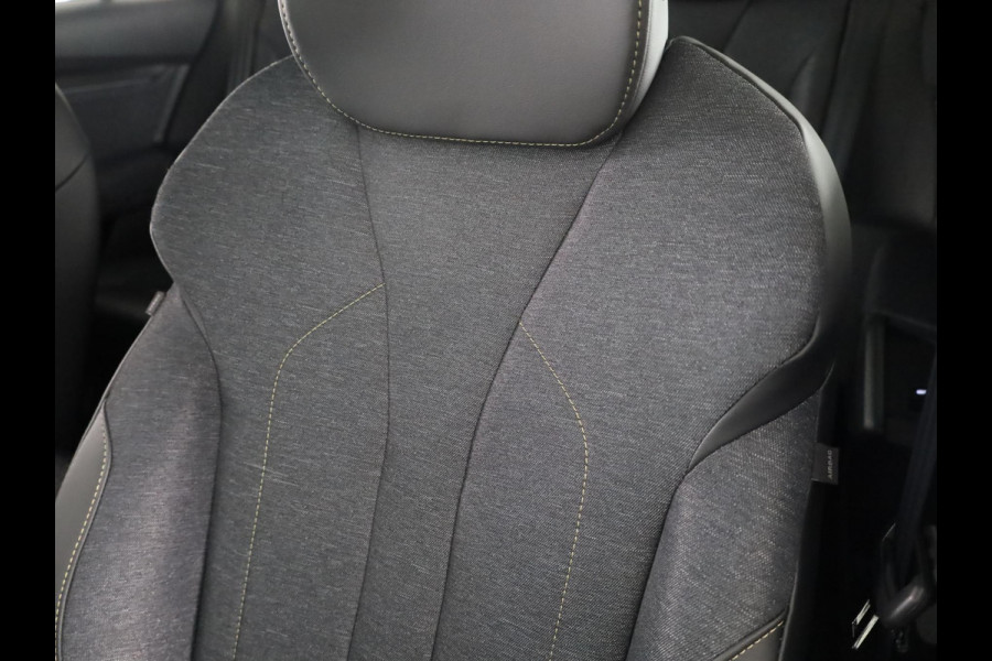 Škoda Elroq 60 Business Edition - Tour | Trekhaak | 20 inch | Adaptive Cruise Control | Navigatie | Blind Spot | Stoelverwarming |