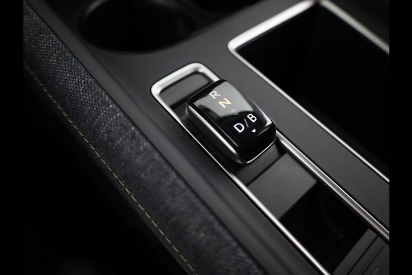 Škoda Elroq 60 Business Edition - Tour | Trekhaak | 20 inch | Adaptive Cruise Control | Navigatie | Blind Spot | Stoelverwarming |