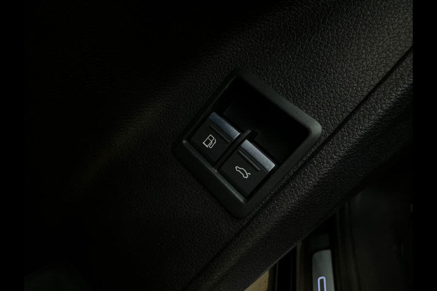 Audi Q3 Sportback 45 TFSI e 2X S Line Pano|Sfeer|Camera|Leer