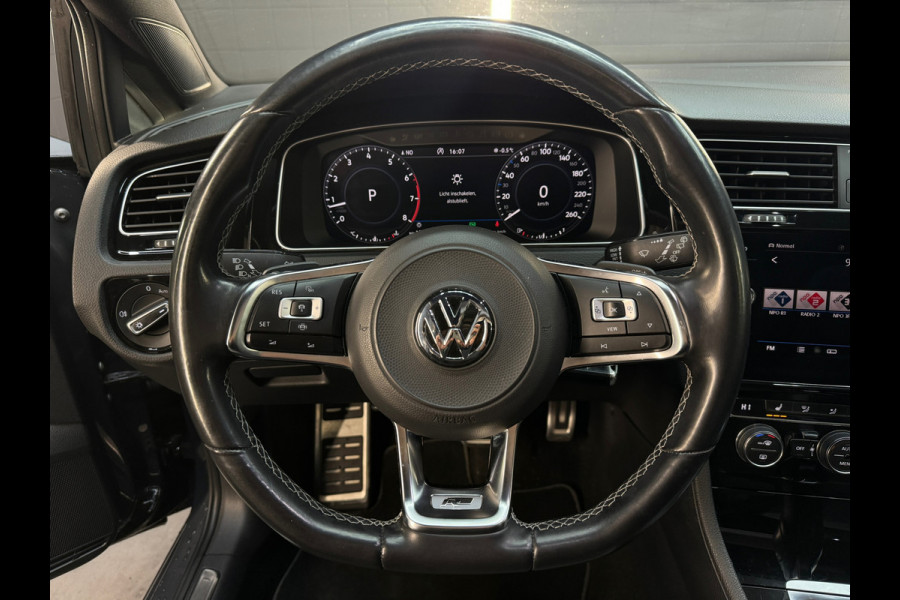 Volkswagen GOLF Variant 1.5 TSI Highline R Line Pano|Trekhaak