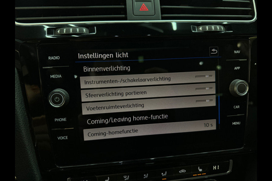 Volkswagen GOLF Variant 1.5 TSI Highline R Line Pano|Trekhaak