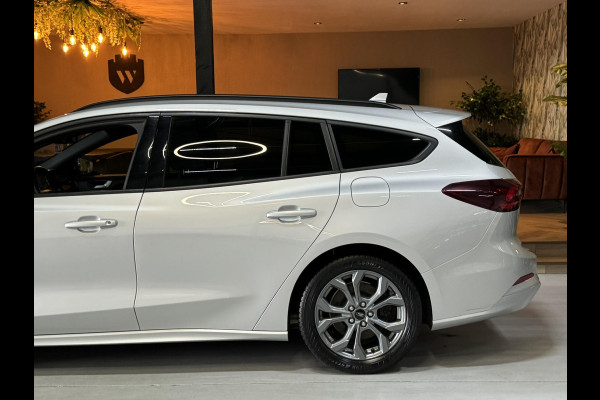 Ford Focus Wagon 1.0 EcoBoost Hybrid ST Line Garantie StuurVW StoelVW Carplay Keyless Clima Led Navi Rijklaar