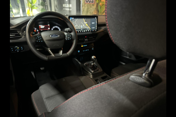 Ford Focus Wagon 1.0 EcoBoost Hybrid ST Line Garantie StuurVW StoelVW Carplay Keyless Clima Led Navi Rijklaar