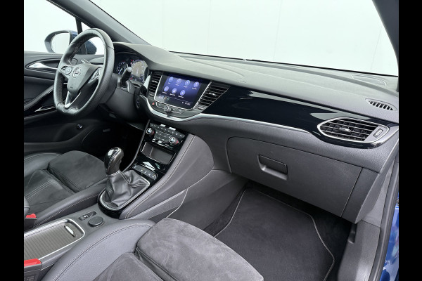 Opel Astra Sports Tourer 1.2T Leer/Alcantara Led-Matrix Innovation Bose®-Hifi Navi Camera Park-Assist + PDC-a+v Apple Carplay Android Keyle AGR-Comfort-Stoel+Stuur+Voorruitverwarming Elek.Achterklep Pdc Lane Assist DAB Regen-Lichtsensor Bordherkenning Zwarte-Hemel Origineel Nederlandse Auto Zeer luxe uitvoering! A-Label EURO6  € 30.000 nieuw