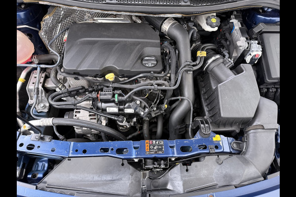 Opel Astra Sports Tourer 1.2T Leer/Alcantara Led-Matrix Innovation Bose®-Hifi Navi Camera Park-Assist + PDC-a+v Apple Carplay Android Keyle AGR-Comfort-Stoel+Stuur+Voorruitverwarming Elek.Achterklep Pdc Lane Assist DAB Regen-Lichtsensor Bordherkenning Zwarte-Hemel Origineel Nederlandse Auto Zeer luxe uitvoering! A-Label EURO6  € 30.000 nieuw