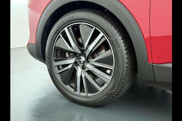 Peugeot 3008 1.6T 225pk AUT-8 GT Pack HYbrid Leer/Alcantara+Elektr.+Verwarmd Trekhaak Navi360°Camera Apple Carplay Android Ecc HiFi Premium FOCAL® Zwarte Hemel Lane Assist Dodehoekwaarschuwing 1e Eigenaar Origineel Nederlandse Auto Nieuwprijs €51.858,-