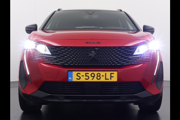 Peugeot 3008 1.6T 225pk AUT-8 GT Pack HYbrid Leer/Alcantara+Elektr.+Verwarmd Trekhaak Navi360°Camera Apple Carplay Android Ecc HiFi Premium FOCAL® Zwarte Hemel Lane Assist Dodehoekwaarschuwing 1e Eigenaar Origineel Nederlandse Auto Nieuwprijs €51.858,-