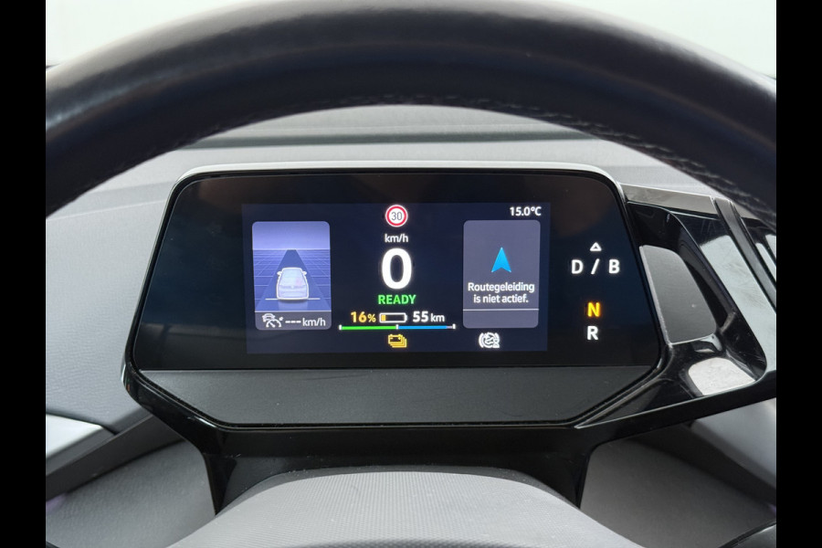 Volkswagen ID.4 204pk 1st 77kWh Trekhaak Leer/Alcantara Adap.Cruise Camera Warmtepomp Apple Carplay Android Navi Ecc Pdc-a+v Lmv 20" Stoelverwarming Led Bordherkenning Voor-Klimatisering Semi-Autopilot  Elektrisch-Wegklapbare Trekhaak App-Connect  E-sound Front-Assist Origineel Nederlandse Auto SOH 86%