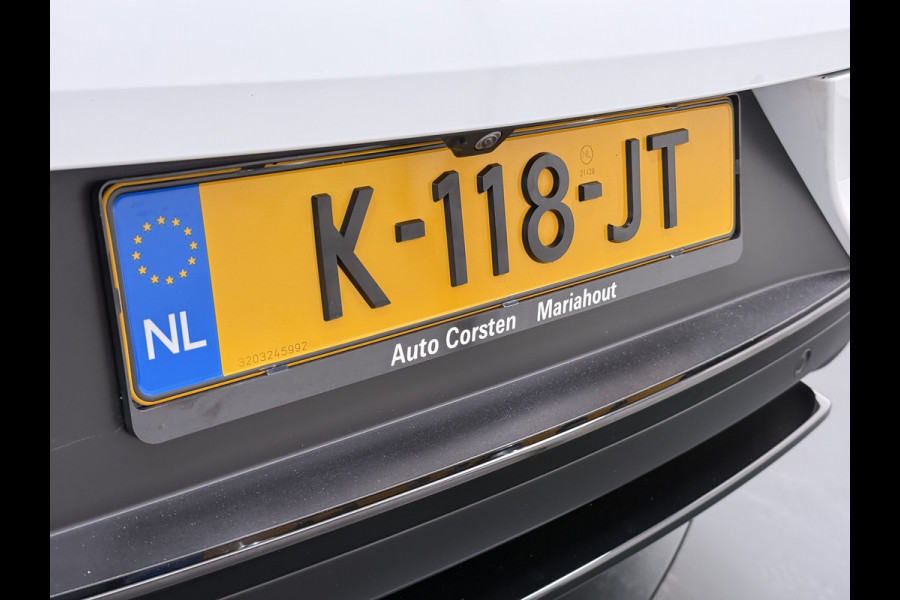 Jaguar I-PACE EV320PK 90kWh Leer Pano-Dak 360°Camera 20"LM Meridian™-Sound Apple Carplay Android Navi Ecc Pdc S Business Pack Keyless Stoelverwarming Rode-Remklauwen Elek.Achterklep Led Privacy Glas Cruise Control Rijstrooksensor Origineel Nederlandse Auto Dealeronderhouden 3 FASE LADEN 320pk 500Nm