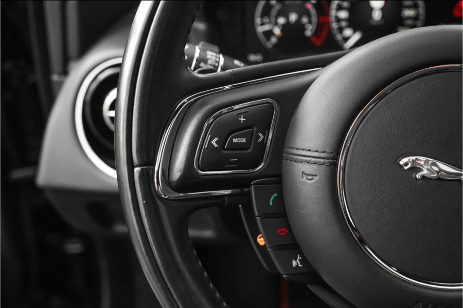 Jaguar XJ 3.0 D R-Sport Pano ACC Dealeronderhouden Ori NL 2e Eig