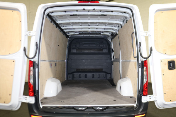 Mercedes-Benz Sprinter 317 CDI L2 H1 Automaat Airco Navigatie Camera 3.5T Trekhaak