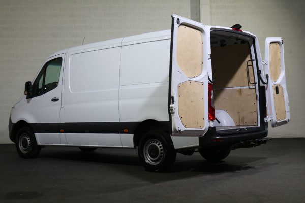 Mercedes-Benz Sprinter 317 CDI L2 H1 Automaat Airco Navigatie Camera 3.5T Trekhaak