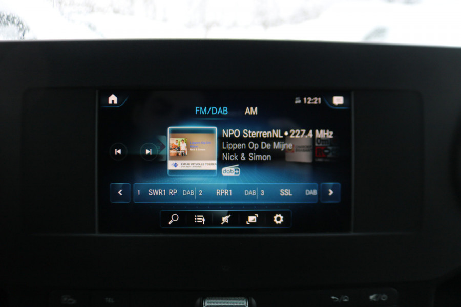 Mercedes-Benz Sprinter 317 CDI L2 H1 Automaat Airco Navigatie Camera 3.5T Trekhaak