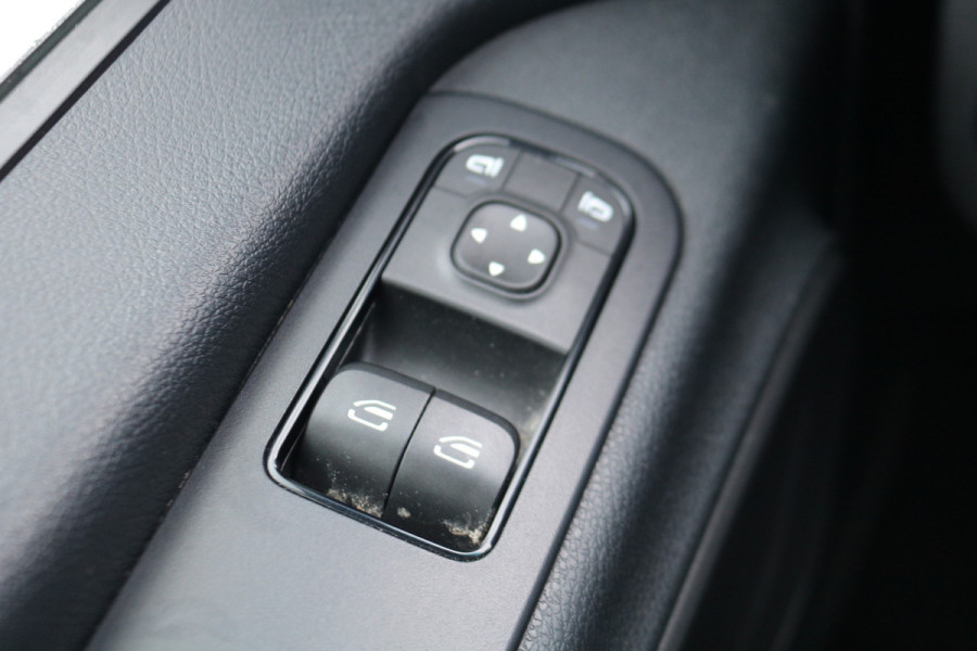 Mercedes-Benz Sprinter 317 CDI L2 H1 Automaat Airco Navigatie Camera 3.5T Trekhaak