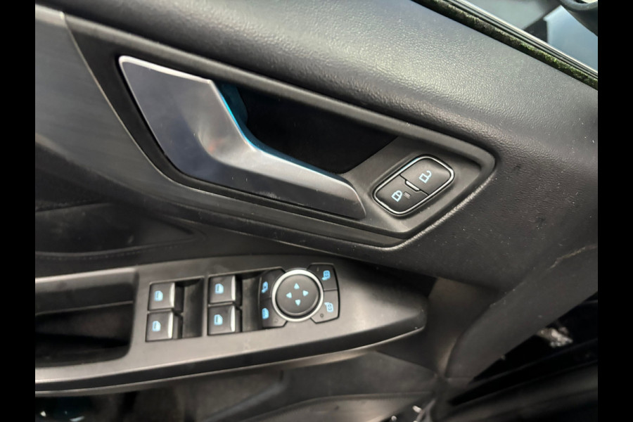 Ford FOCUS Wagon 1.5 EcoBoost Titanium Business 150 PK Navi | Clima | Cruise | PDC | Trekhaak