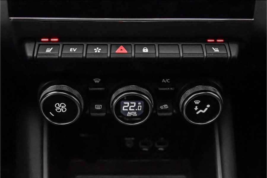 Renault Captur 1.6 E-Tech Plug-in Hybrid 160 Initiale Paris Leder Bose Trekhaak ACC Stoelverw