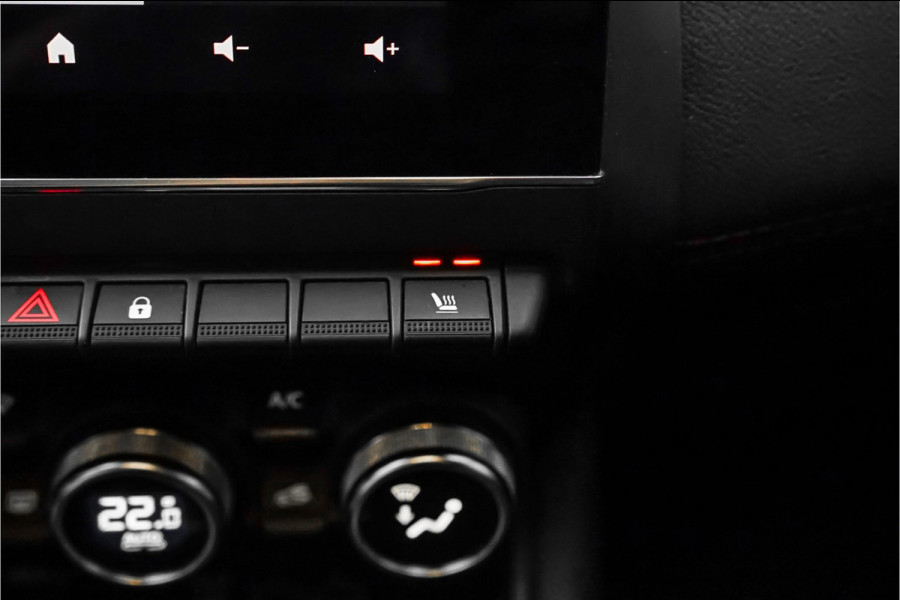 Renault Captur 1.6 E-Tech Plug-in Hybrid 160 Initiale Paris Leder Bose Trekhaak ACC Stoelverw