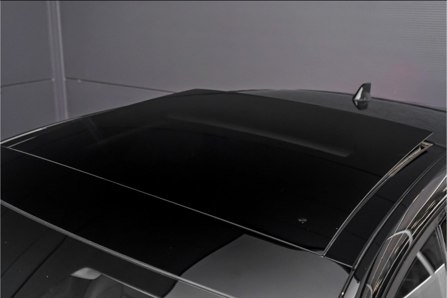 Renault Captur 1.6 E-Tech Plug-in Hybrid 160 Initiale Paris Leder Bose Trekhaak ACC Stoelverw