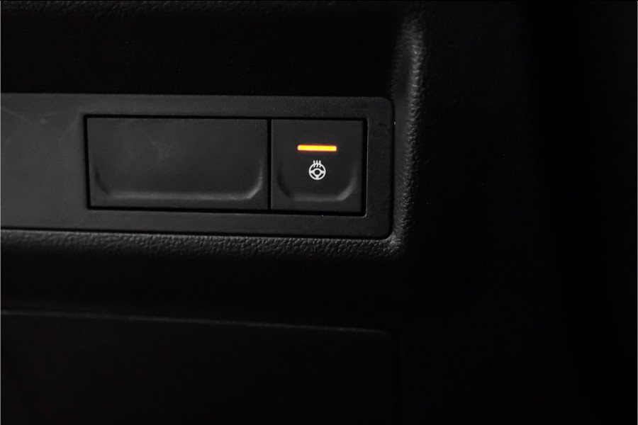 Renault Captur 1.6 E-Tech Plug-in Hybrid 160 Initiale Paris Leder Bose Trekhaak ACC Stoelverw