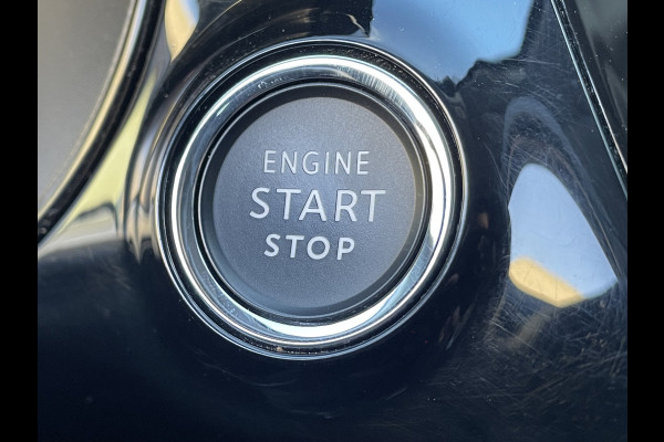 Opel Corsa 100pk Elegance (Camera - LED - Parkeersensoren V+A - Keyless - Navigatie - Dodehoekdetectie- Apple Carplay)