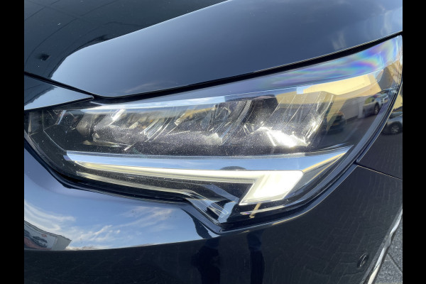 Opel Corsa 100pk Elegance (Camera - LED - Parkeersensoren V+A - Keyless - Navigatie - Dodehoekdetectie- Apple Carplay)